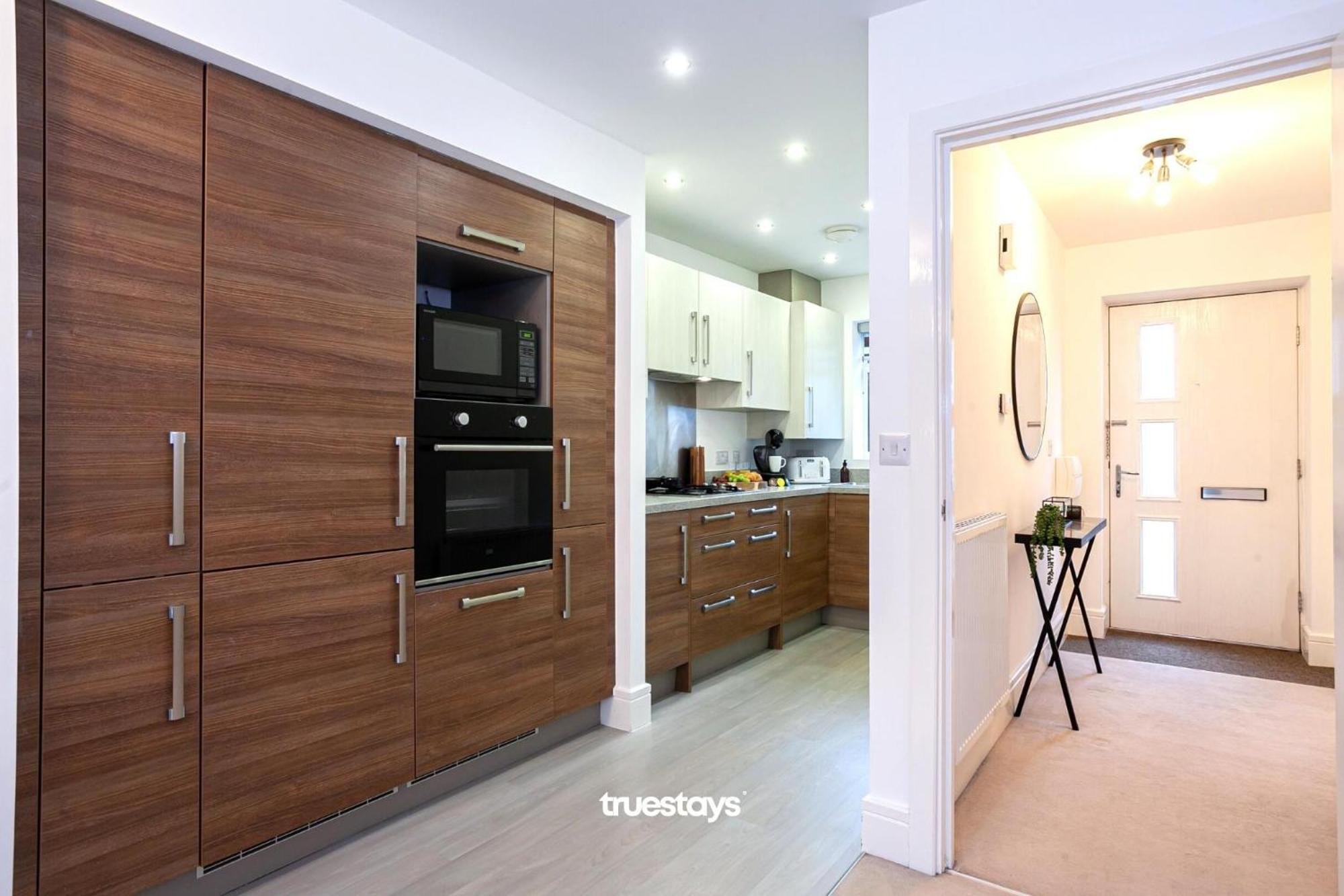 Ambassador House By Truestays - Luxury 4 Bedroom House In Stoke-On-Trent Etruria Eksteriør bilde