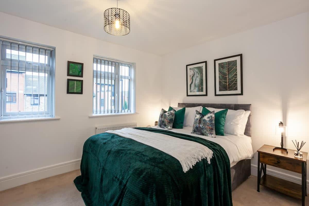 Ambassador House By Truestays - Luxury 4 Bedroom House In Stoke-On-Trent Etruria Eksteriør bilde